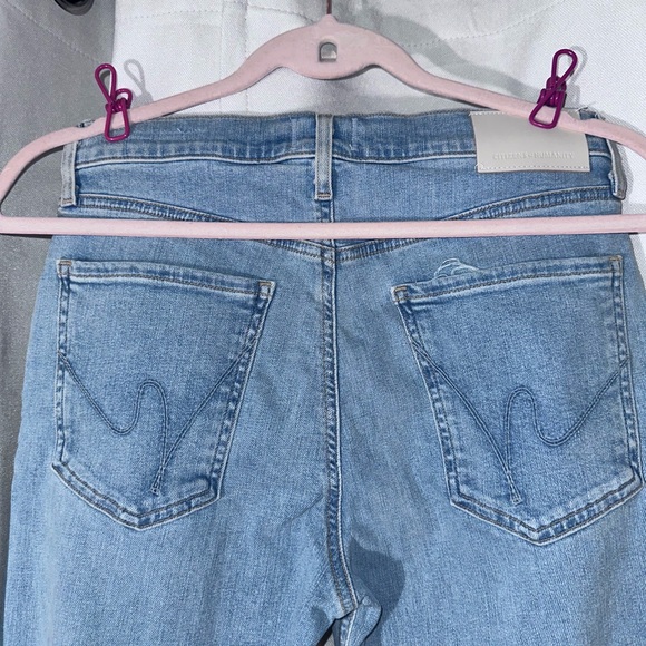 Citizens of Humanity Isola Crop women’s size 28 with raw hem - Picture 3 of 9